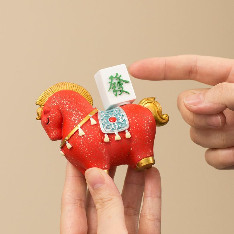 Chinese-Style Horse Ornament for Office Desk, Tea Table Decoration, Wealth-Attracting Craft with a High-End Feel, Birthday Gift