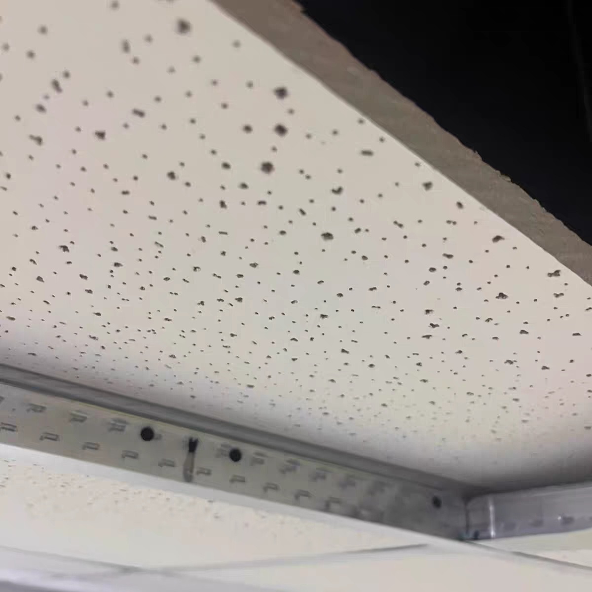 Mineral Wool Board Ceiling Material Office Ceiling Sound-Absorbing Board Ceiling 600600 Integrated Ceiling Material Mineral Wool Board