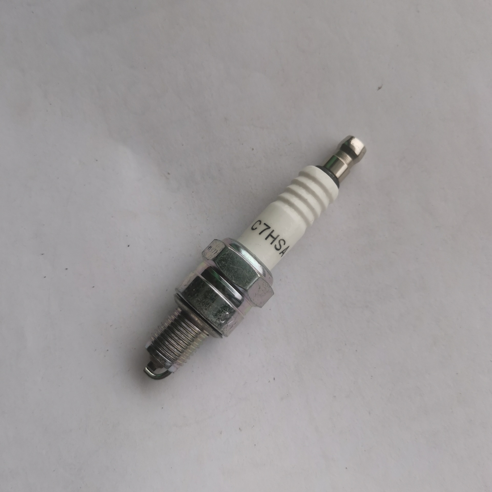 C7HSA 4629 motorcycle spark plug 70/80/90/110 scooter spark plug 4429 Beach car fire nozzle