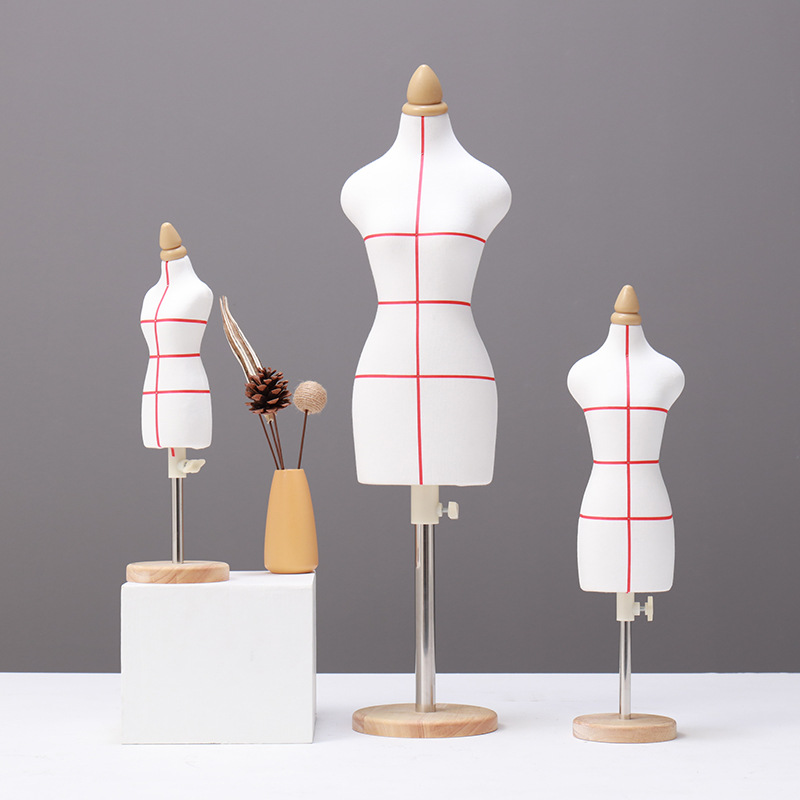 Mini table props table three-dimensional board wedding model doll two-point four-point cutting teaching little table