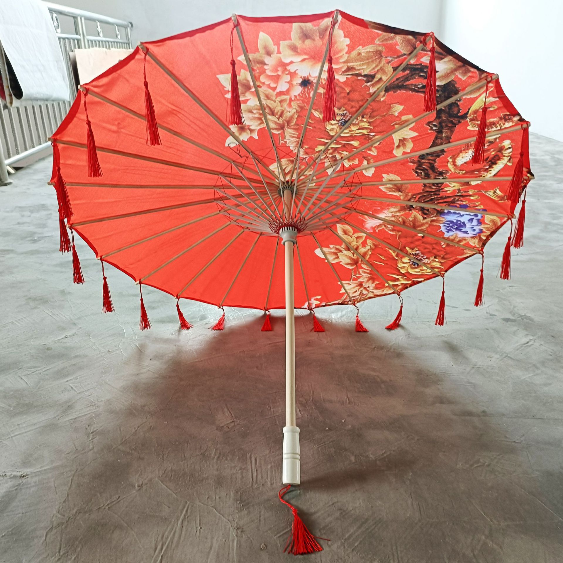Large Printed Tassel Umbrella Oil Paper Umbrella Classical Sunshade Photo Dance Antique Printed Silk Umbrella