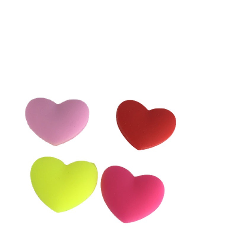 Red Heart-Shaped, Pink Heart-Shaped, Green Heart-Shaped Shock Absorber Tennis Racket Dampener, Silicone Heart-Shaped Shockproof, Durable, Lightweight, and Resilient