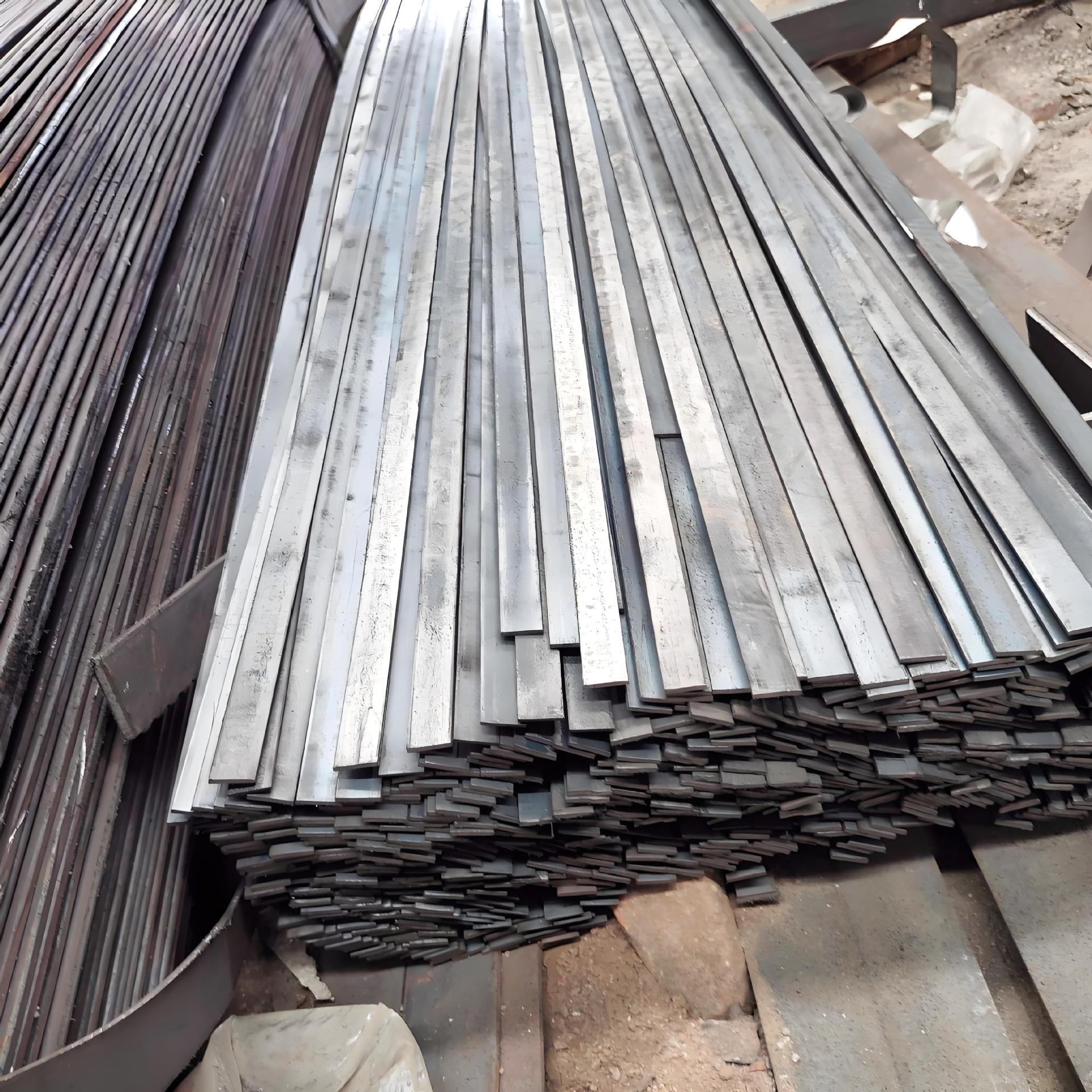 Q235B Cold-Drawn Flat Steel, Hot-Rolled Cold-Drawn Flat Iron, Iron Strips, Steel Strips, Flat Iron Sheets, Flat Steel Steel Wholesale Production