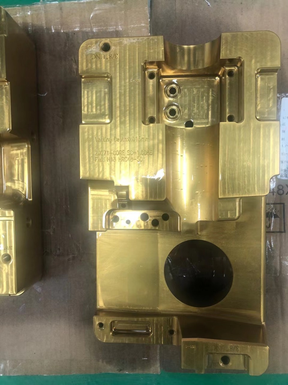 Hardware Accessories to Make Titanium Nitride TICN Surface Treatment