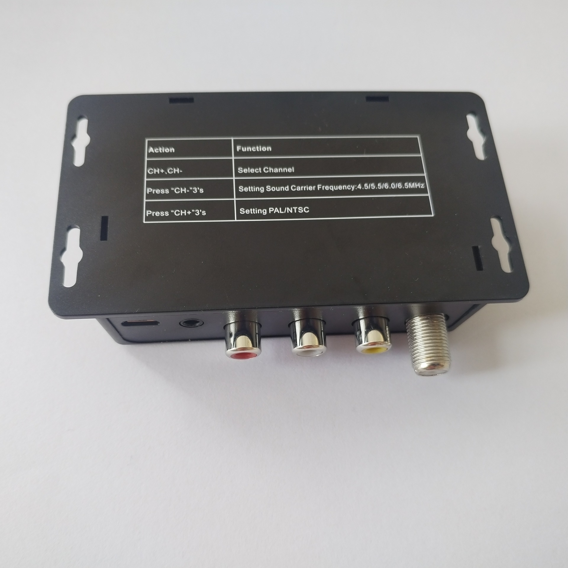 Infrared Repeater Modulator Rf Modulator with Ir Repeater Av to Rf M60Ir