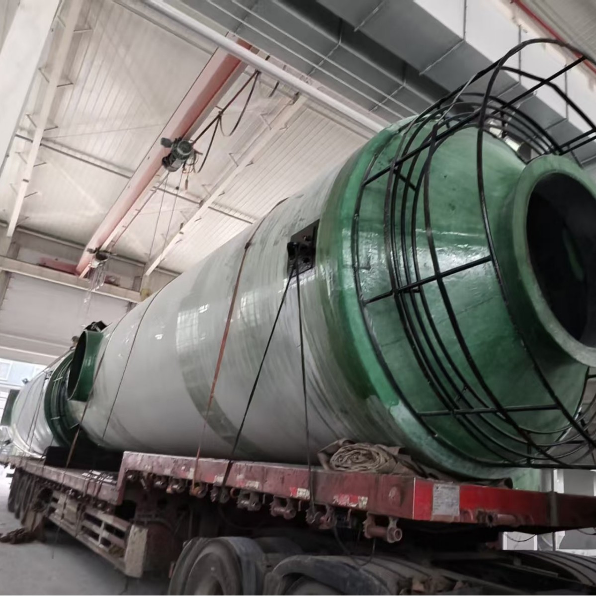 Fiberglass Desulfurization Tower, Industrial Waste Gas Treatment Spray Tower, Acid and Alkali Corrosion Resistance, Efficient Desulfurization, Denitration and Dust Removal