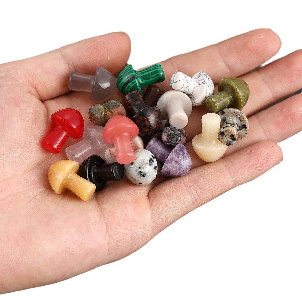 Cross-border Hot Sale Natural 20mm Crystal Mushroom Ornaments Small Mushroom Crystal Crafts Micro Landscape Ornaments Decorations