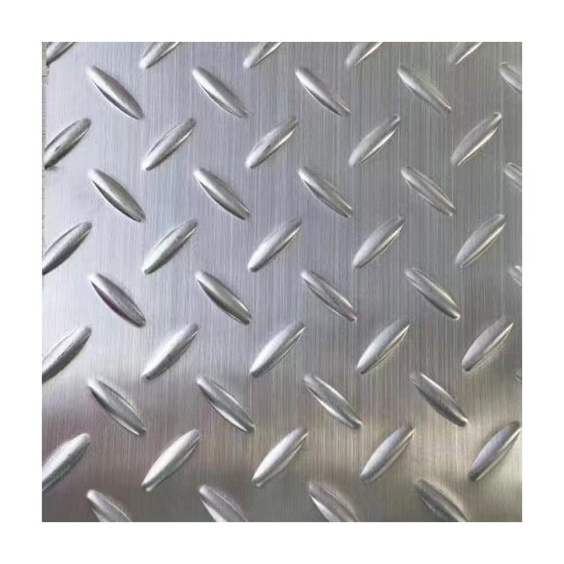 Spot Wholesale Stainless Steel Pattern Plate 6mm Galvanized Stair Step Anti-Slip Hot-Rolled Pattern Steel Plate Bending and Cutting