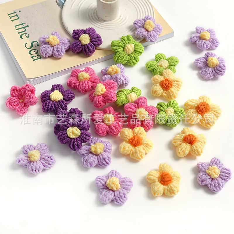 DIY Accessories Accessories Wool Puff Flower Crochet Flower Handmade Crocheted Hairpin Pin Brooch Bag Clothing Popular Small Flower