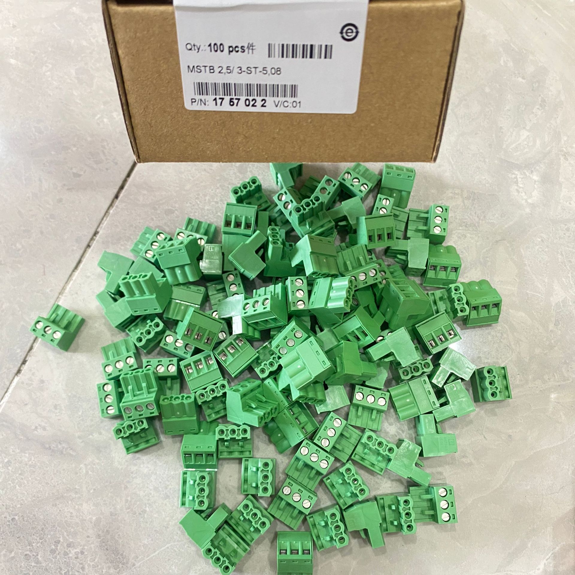 Phoenix Pcb Plug-In Connector Order Number 1757022 Product Series Mstb2,5/-St Electronics