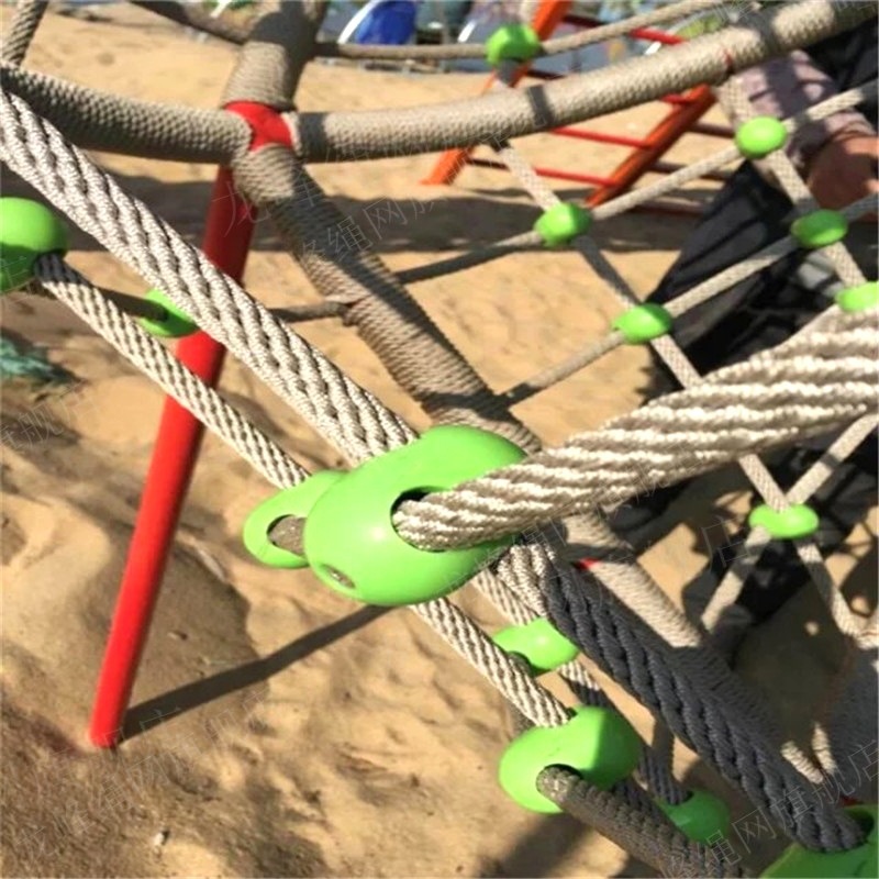 Children's naughty Castle accessories climbing net rope buckle kindergarten outdoor 8-word plastic buckle climbing rock rope cross rope buckle