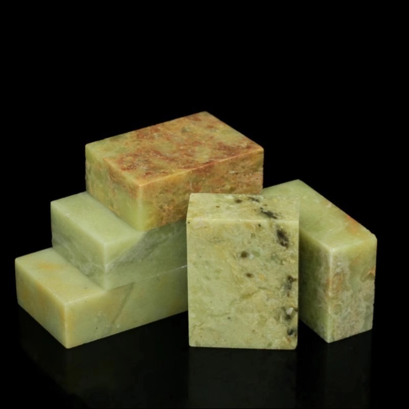 Qingtian stone flat seal 1.5*3*4CM seal stone seal stone original stone carving seal cutting seal a generation of hair