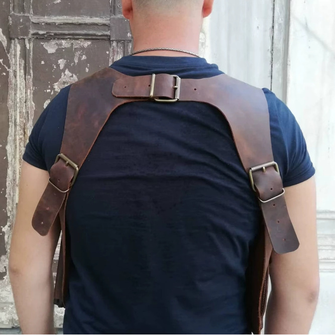 New Medieval Steampunk Retro Strap Armpit Backpack Halloween Cosplay Leather Wallet