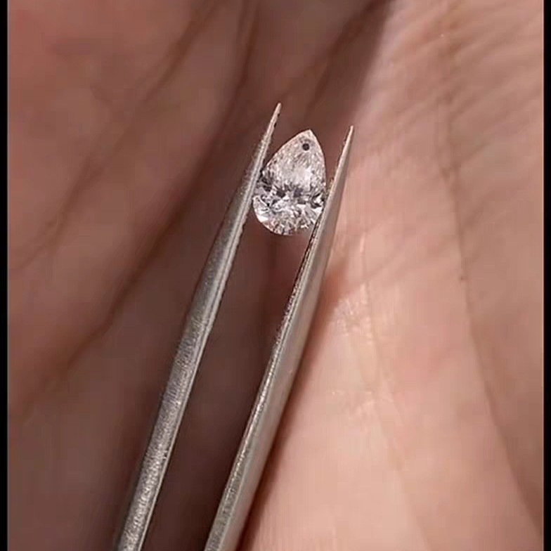 Cultured Diamond Drilling, Cultured Colored Gemstones, Various Gemstones Laser Drilling, Moissanite Drilling, and Drilling Services