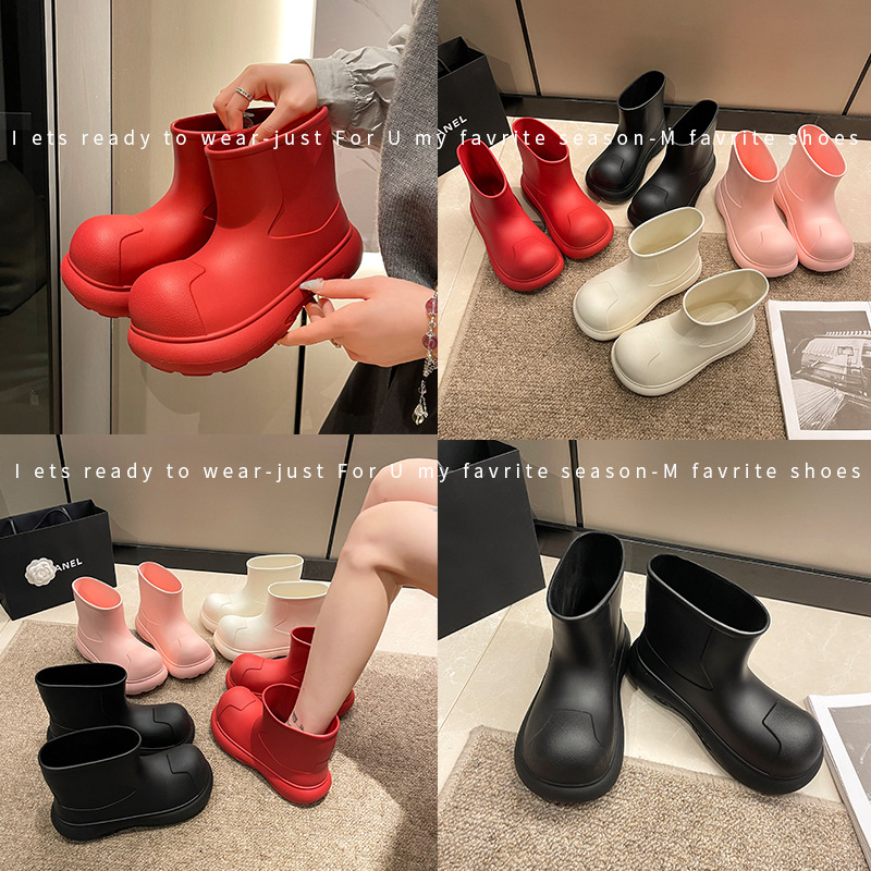 Internet Celebrity Rain Boots for Women 2025 New Clown Shoes Outdoor Thick-Soled Waterproof Non-Slip Rain Boots for Women Cute Short Boots