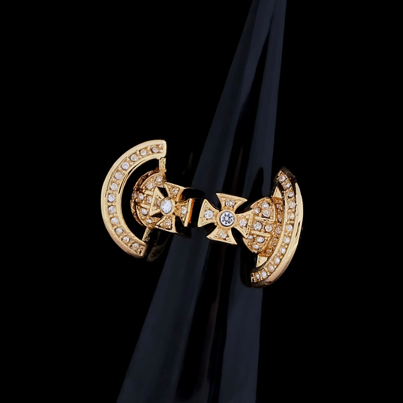 Empress Saturn Three-Dimensional Symmetrical Open Planet Full Diamond Ring for Women, Internet Celebrity Light Luxury, Niche High-End Feel