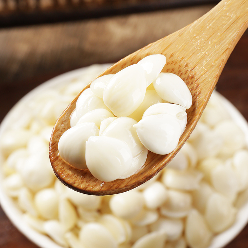 Hebei Specialty Canned Salted Almonds Can Be Mixed with Cold Dishes and Porridge Food 250g*20 Bags