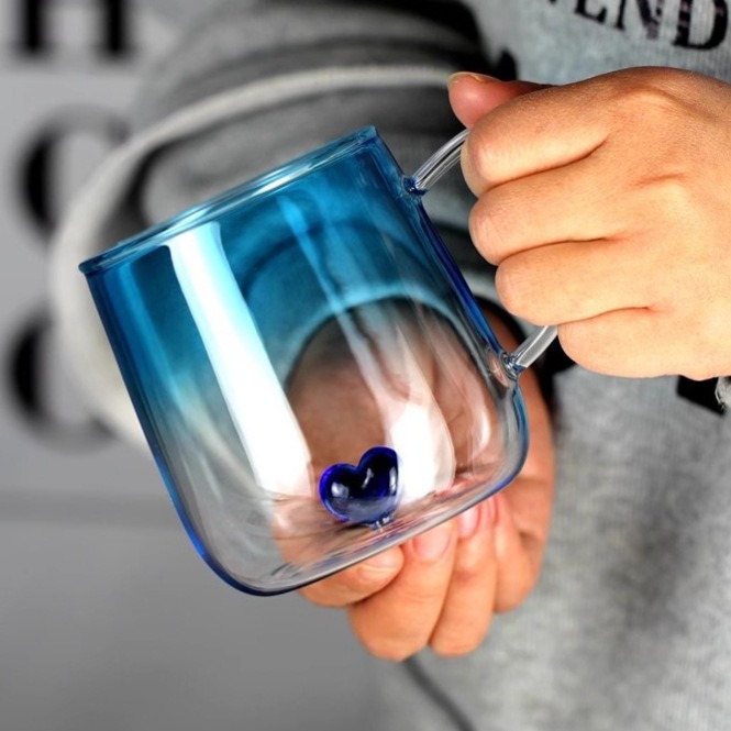 Creative Three-Dimensional Heart Glass Cup, High Temperature Resistant with Handle, Gradient Color Heart-Shaped Cup, Drink Cup, Couple Heart-Warming Cup