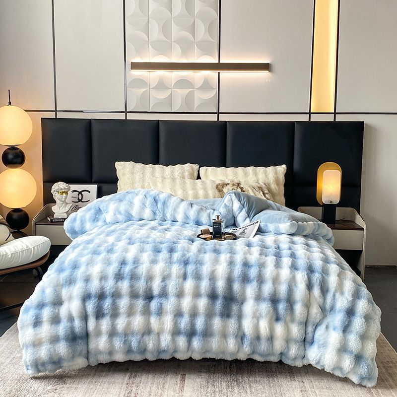 2025 New Milk Velvet Quilt Core Winter Thickeneded Warm Rabbit Plush Coral Velvet Spring & Fall Bedding Winter Quilt