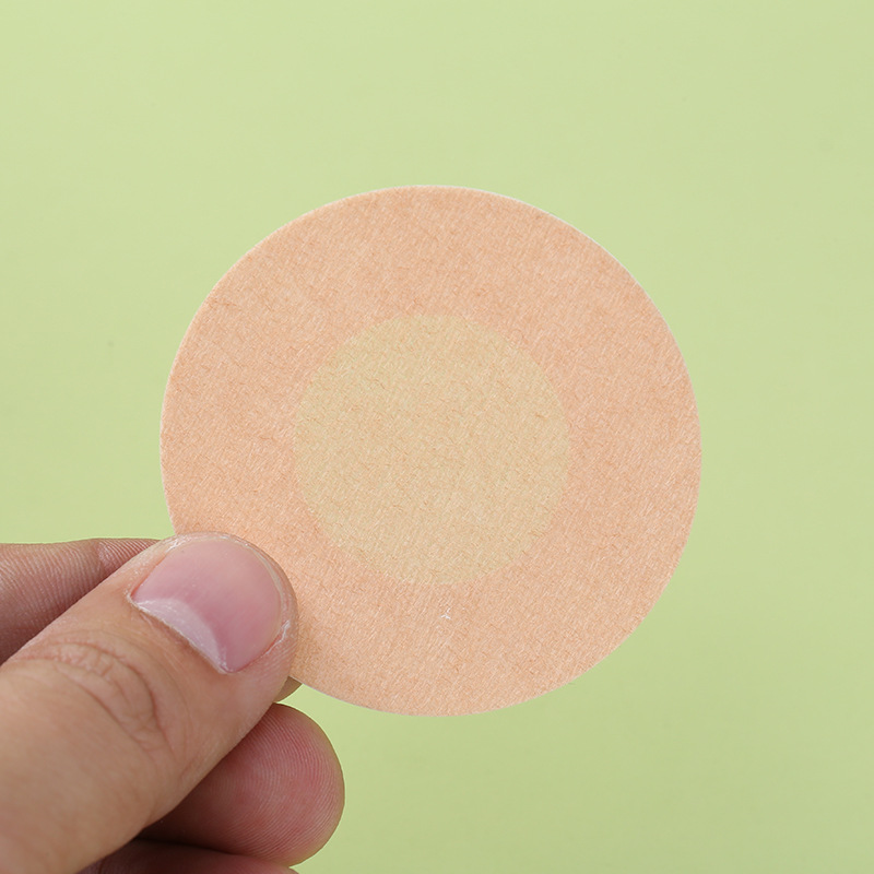 Disposable Breast Patch, Round Plum Blossom Heart-Shaped Breast Patch, Anti-Exposure, Anti-Bump Nipple Patch, Breathable, Traceless Breast Patch