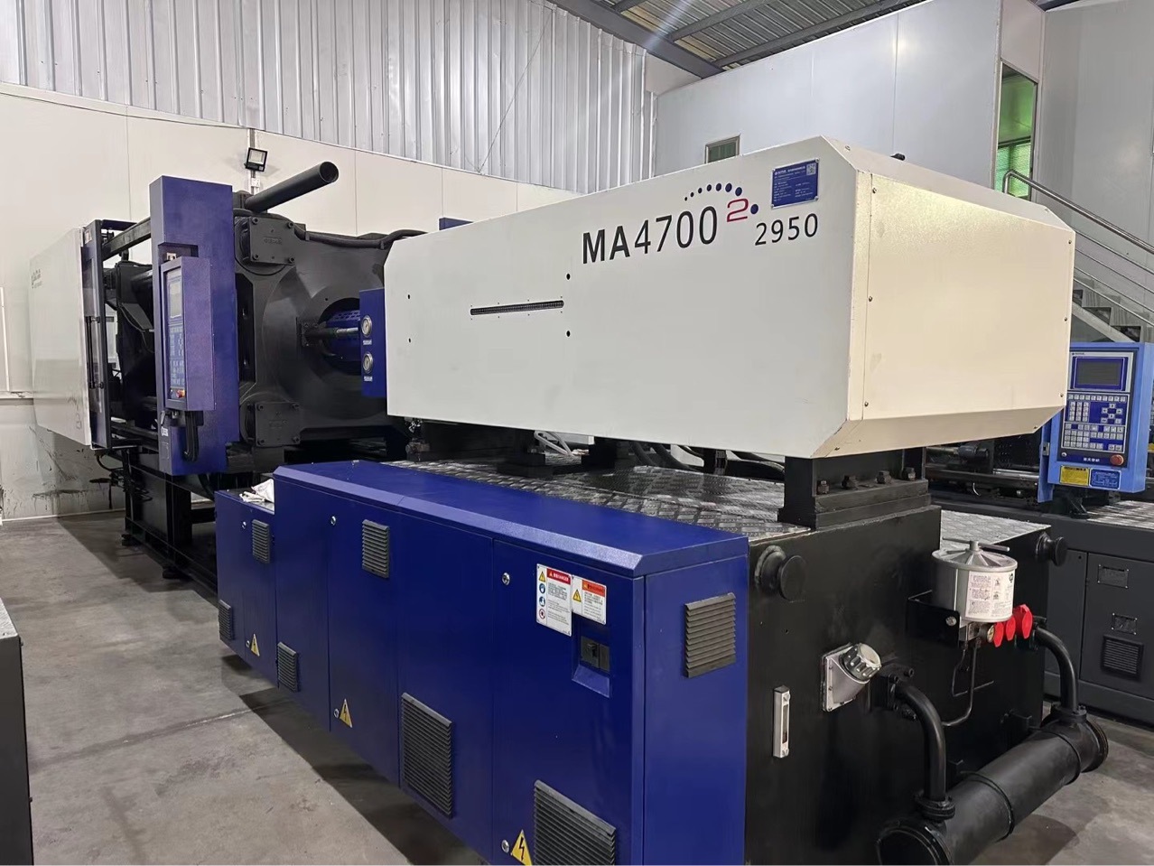 Экспортная торговля для инжекционных формовочных машин Haitian 380t и Haitian 470t в хорошем состоянии с синхронным серво