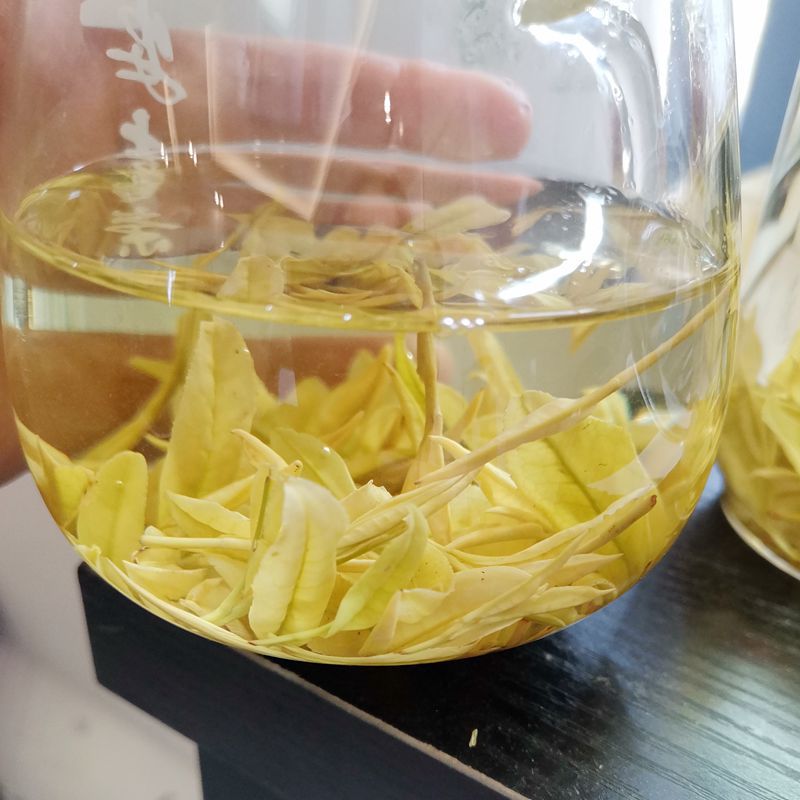 250g half jin New Tea spring tea milk white tea royal golden Bud golden Bud Anji origin