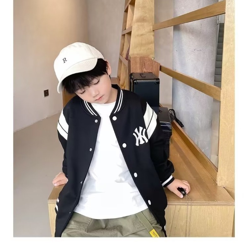 Children's Clothing, Boys' Baseball Uniform Jackets, Autumn and Winter New Fashionable Kidsren's Spring Sports Jackets, Medium and Large Kidsren's Tops, Trendy