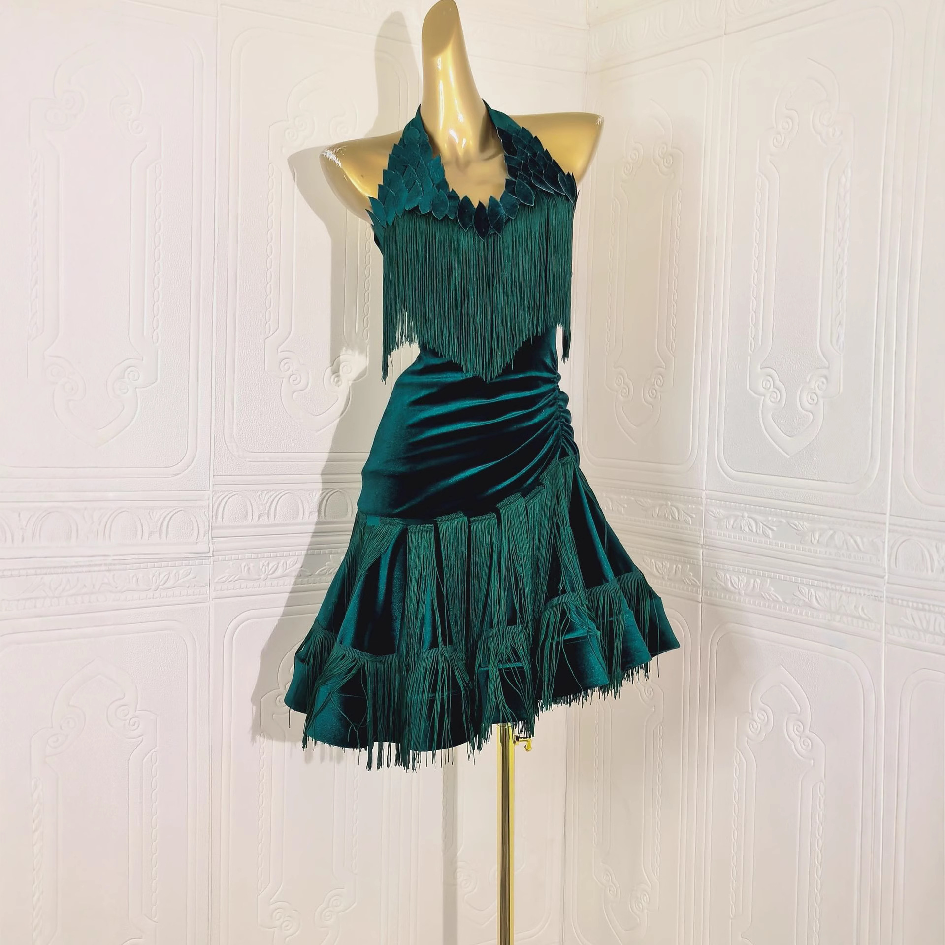 Новая одежда для выступлений, тренировочная одежда для латинских танцев, костюм с пайетками и бахромой, оптовая продажа с фабрики