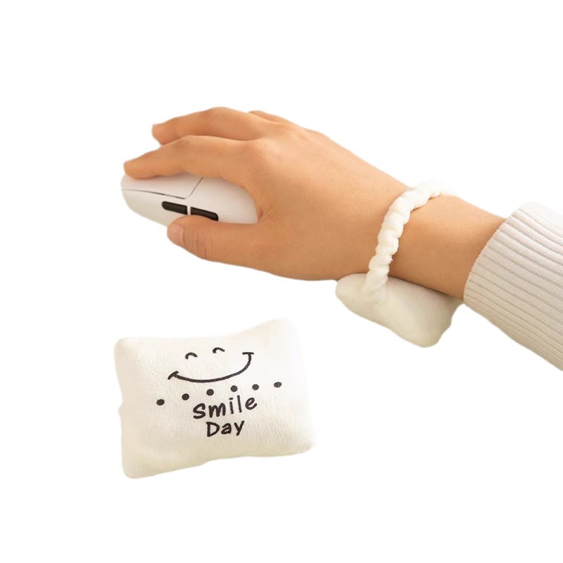 Cute Expression Wrist Pad, Wrist Protector, Small Pillow, Anti-Wear Hand Pad for Office Workers, Hand Rest, Office Wrist Protector