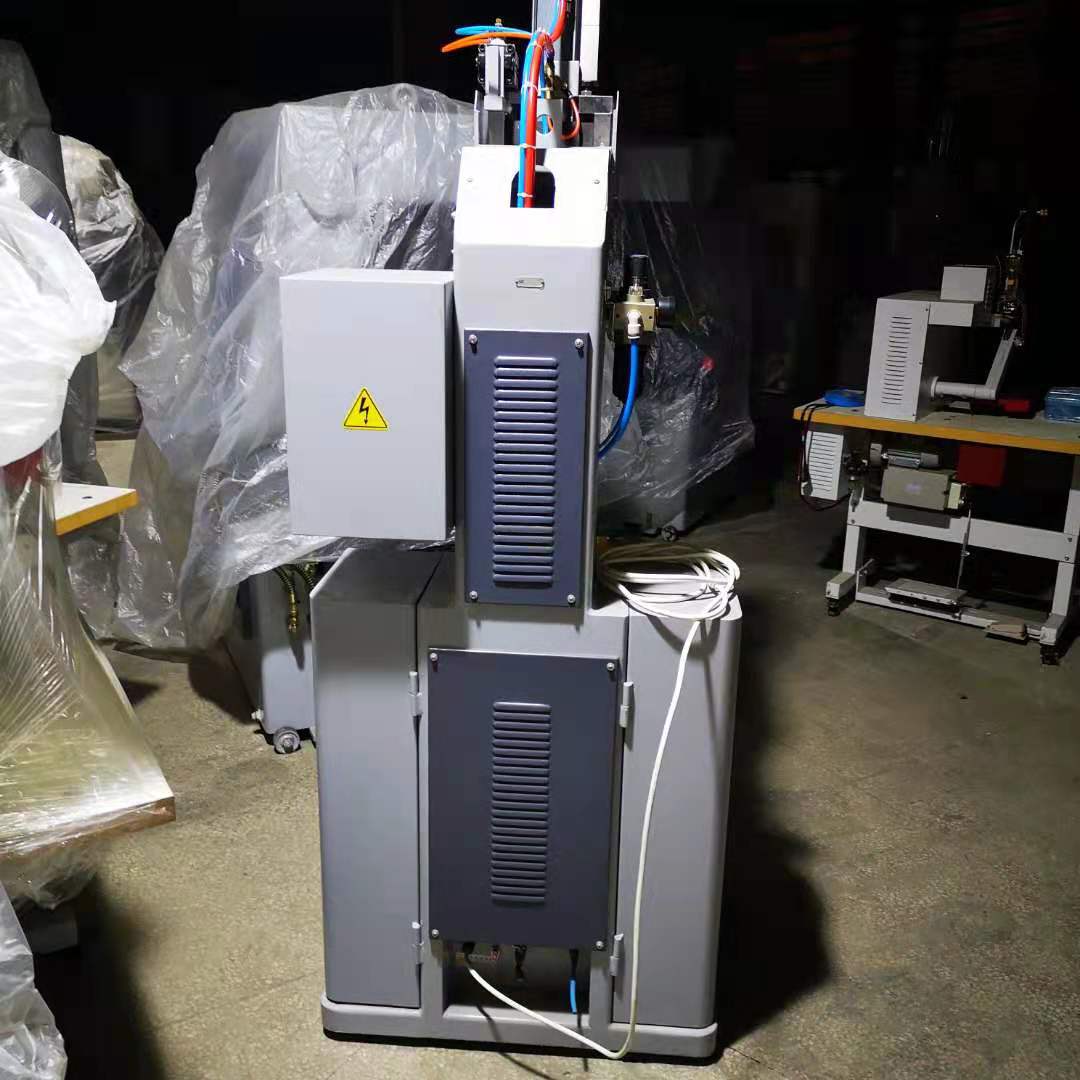 Dashun 403 Type Fully Automatic Pneumatic Heel Attaching Machine·Screw Heel Attaching Machine Pneumatic Heel Attaching Machine Shoe Equipment