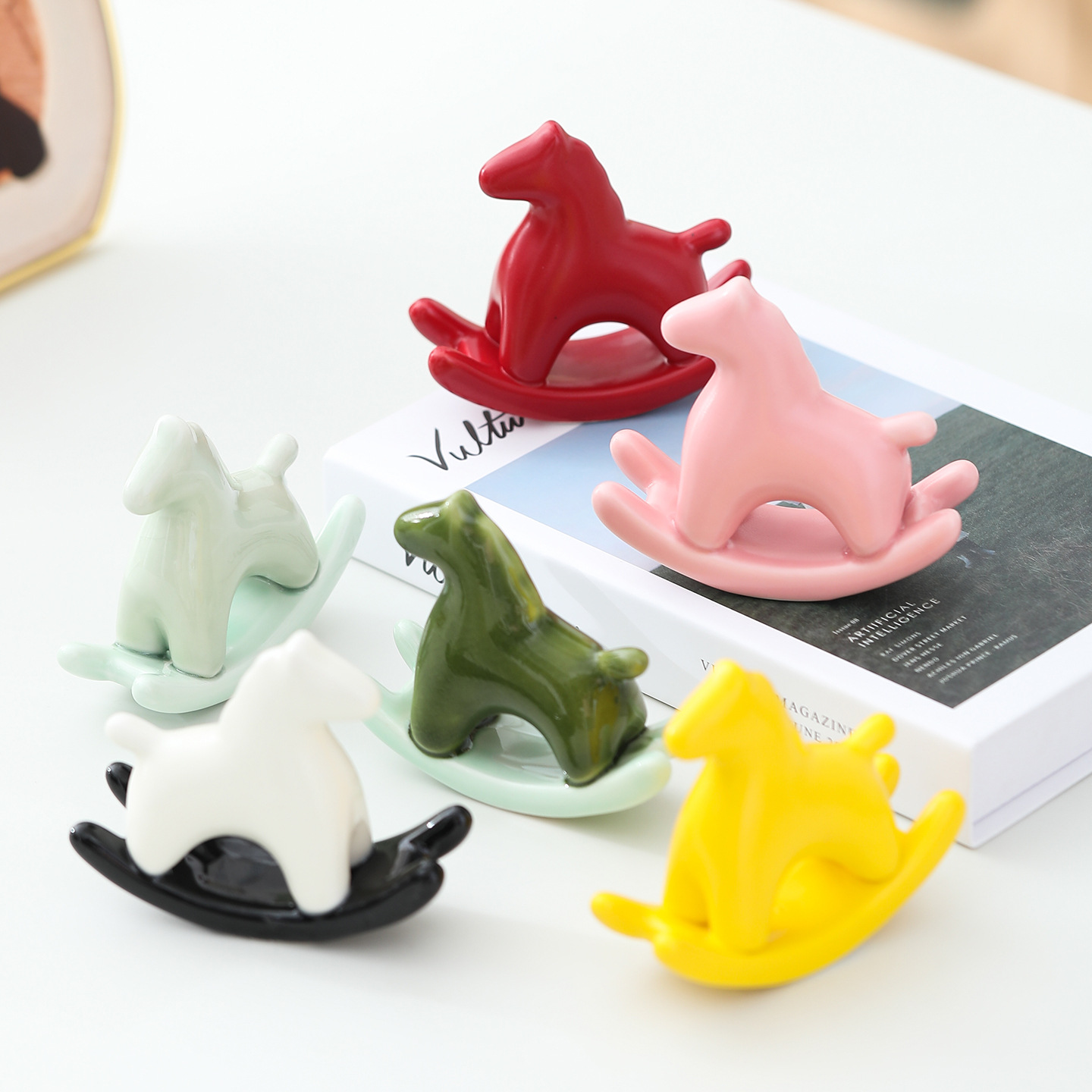 Ceramic Rocking Horse Ornaments, Creative High-Looking Desktop Entrance Decorations, Cute Home Crafts for Friends