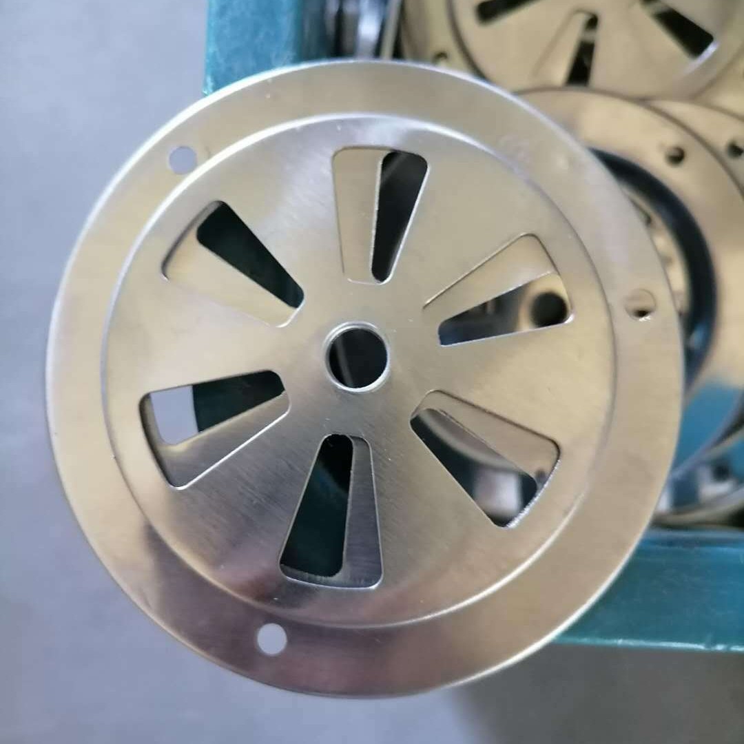 Производитель, вентиляционное отверстие для печи, охлаждающий порт, выход для отработанного воздуха, аксессуары для верхней печи