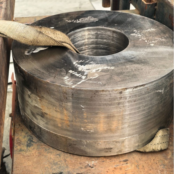 Фошань Руйтэ Специальная сталь, поставка жаропрочных цилиндров 2520, кованых колец, кованых труб, гарантированный химический состав