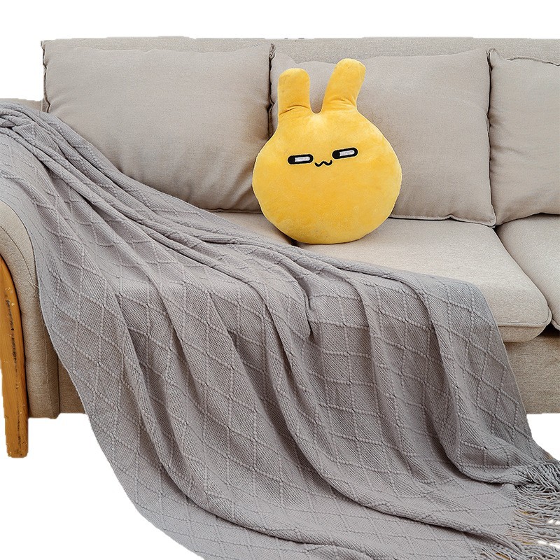 Factory Wholesale Modern Simple Diamond Pattern Solid Color Knitted Blanket Customization B&B Car Nap Blanket Customization