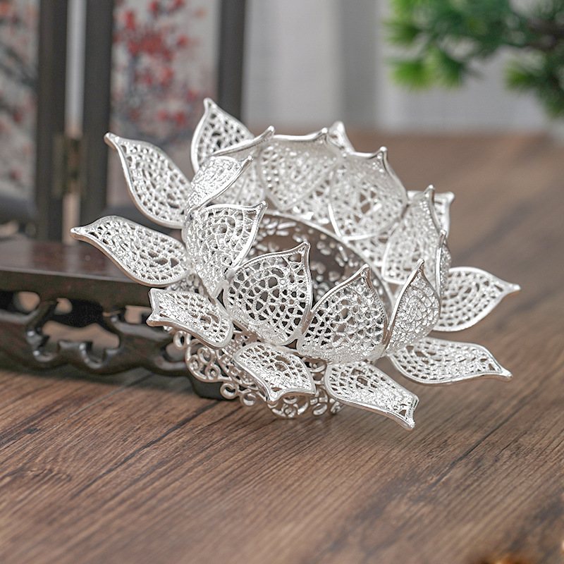 Hanfu Stereo Alloy Lotus Crown Headwear Women's Ming Style Antique Bundle Hair Color Preservation Performance Hair Crown Accessories