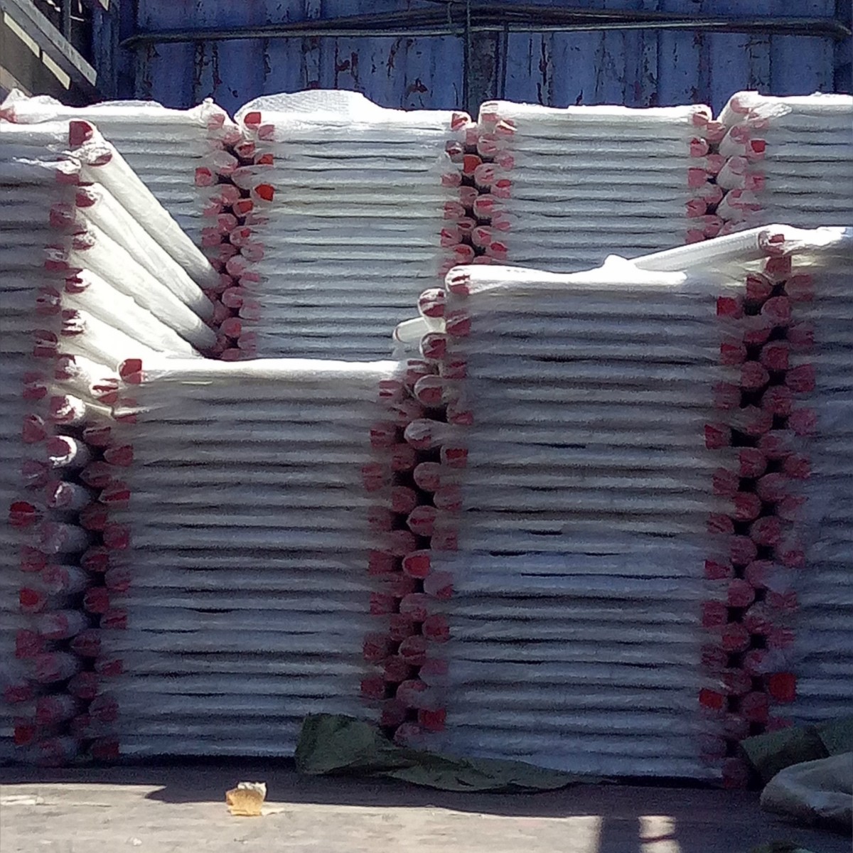 Carbon steel radiator computer temperature control thermostat radiator radiator household winter heating thickened radiator wholesale