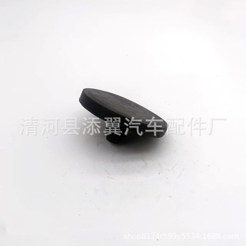 Factory supply suitable for Toyota car imported steel plate spring bushing steel plate rubber sleeve rear 48252-0k010