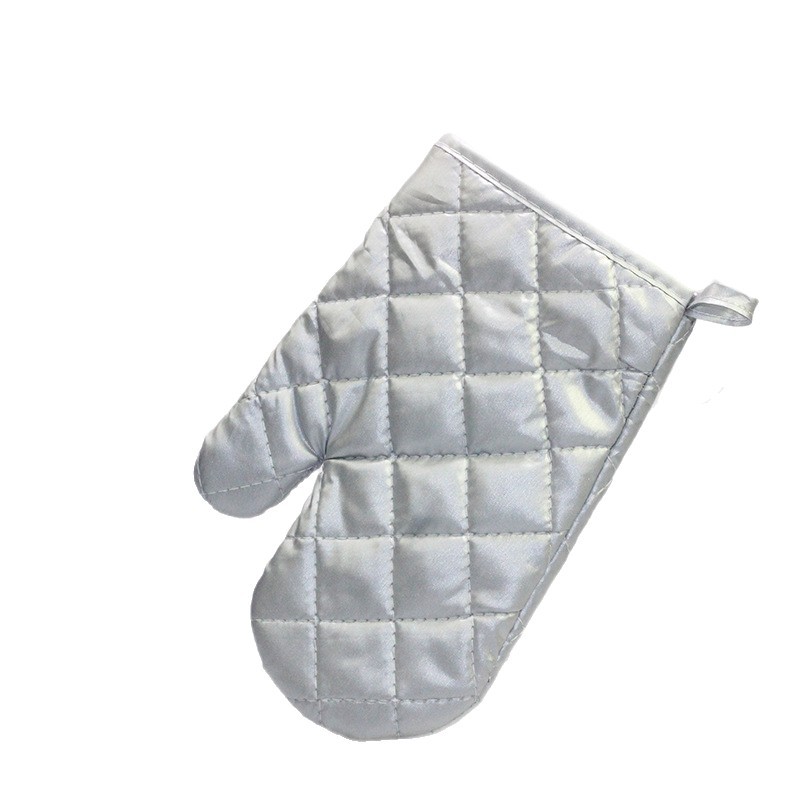 Microwave Oven Insulation Gloves, High Temperature Resistant Baking, Anti-Scalding and Heat-Proof Household Kitchen Casserole Oven Plus Cotton Thickeneded Gloves