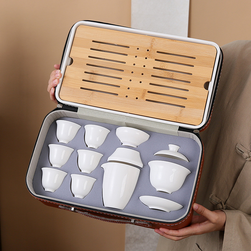 Чайный набор из белого фарфора с логотипом для бизнес-подарков и юбилеев