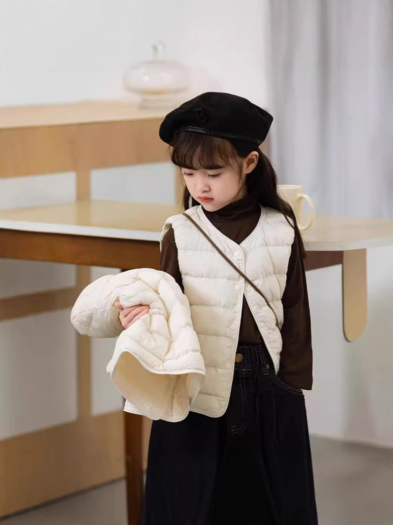 Judas clothing 2024 new children's solid color vest for boys and girls vest warm wear vest waistcoat waistcoat vest