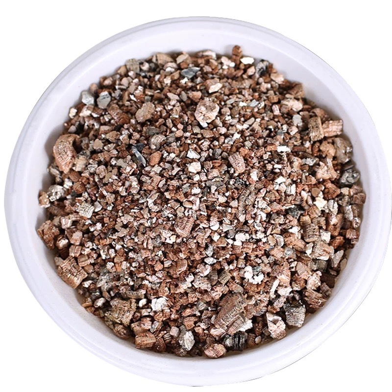 Golden Yellow Expanded Vermiculite Fire Insulation Vermiculite Powder Gardening Seedling Cutting Vermiculite Particles
