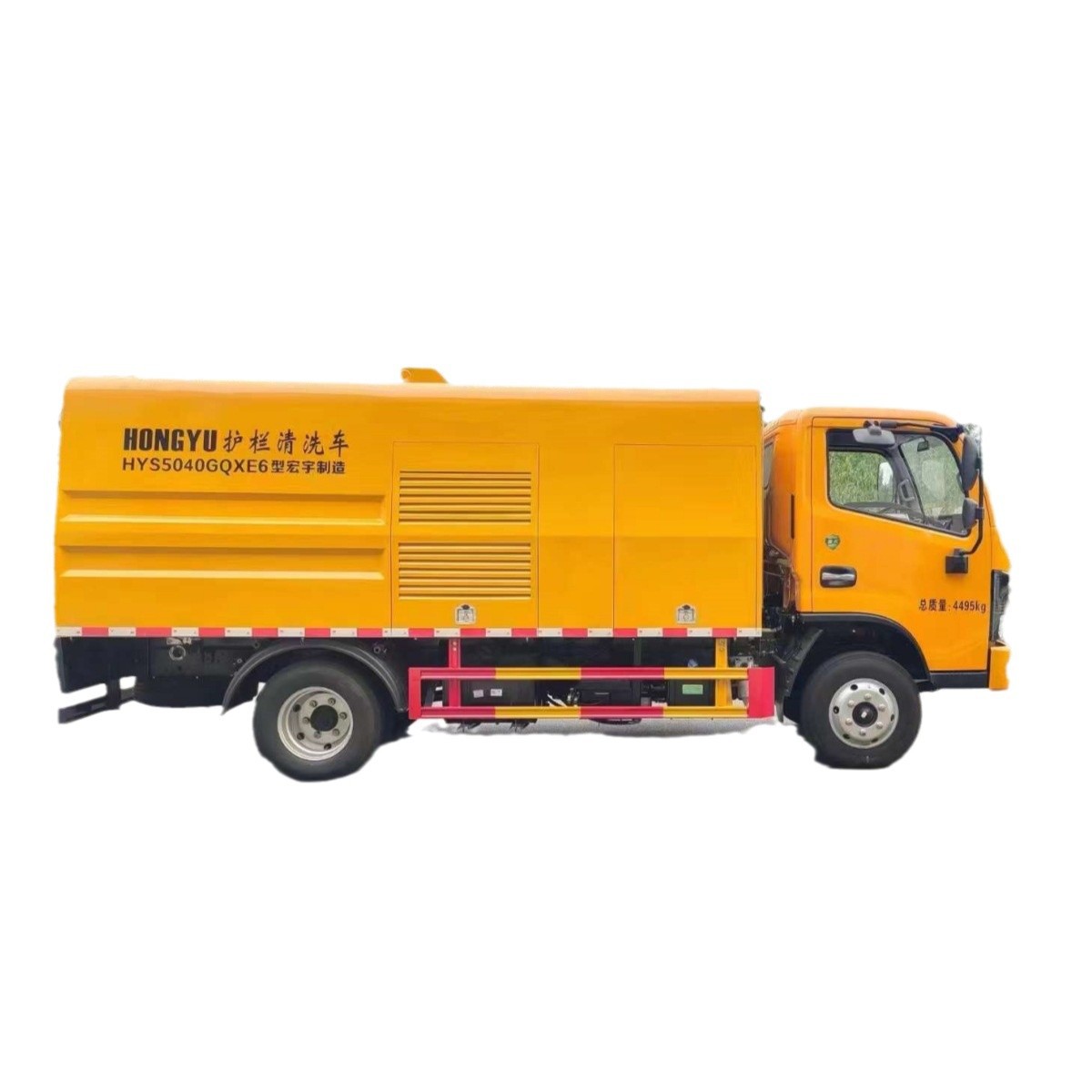 Dongfeng Dolica D6 Blue Plate 4.5 Tons 4 Cubic Meters Urban Isolation Guardrail and Base Cleaning Guardrail Cleaning Truck Manufacturer