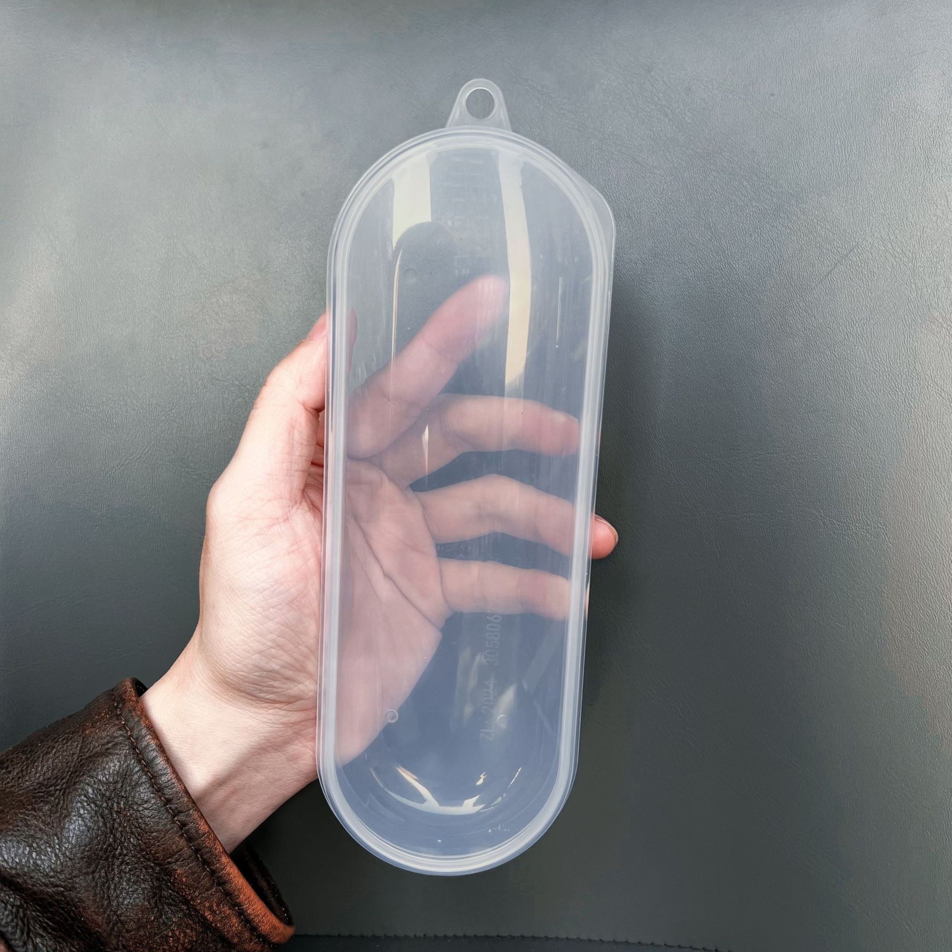 Прозрачная портативная коробка для столовых приборов с крючком, для ложек, вилок и кистей для макияжа