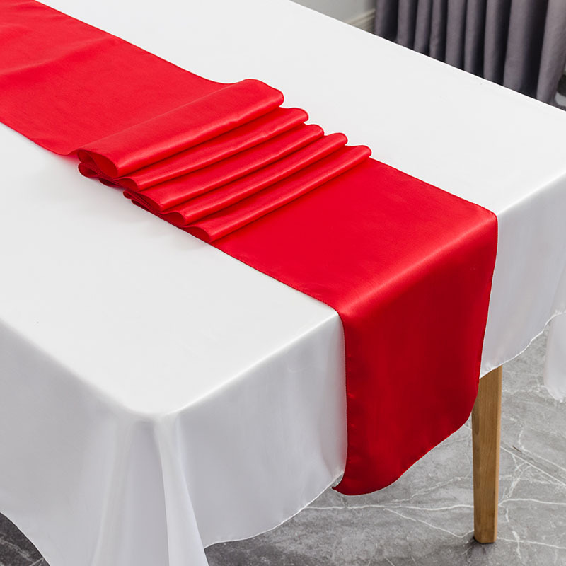 Nordic Style Advanced Sense Red Hotel Wedding Tablecloth Decorative Polyester Satin Coffee Table Table Mat Satin Table Runner