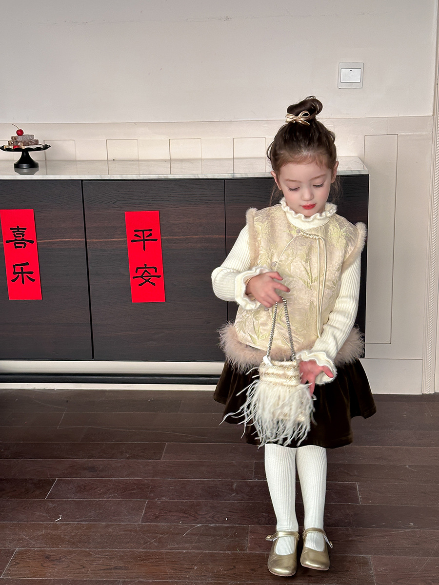 [Clearance Item] Girls' Fleece-Lined Chinese Style Satin Jacquard Thickened Vest Winter New Chinese Style Qipao Vest for New Year