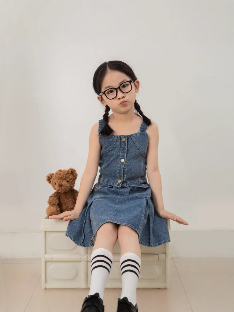 Girls' Single-Breasted Camisole Short Skirt Denim Two-Piece Set 2025 Summer Outfit Wholesale Trendy Girls' Set