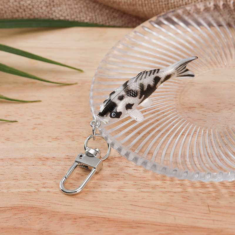 5.5cm simulation koi model goldfish keychain ornamental fish aquarium decoration supplies running water scene ornaments