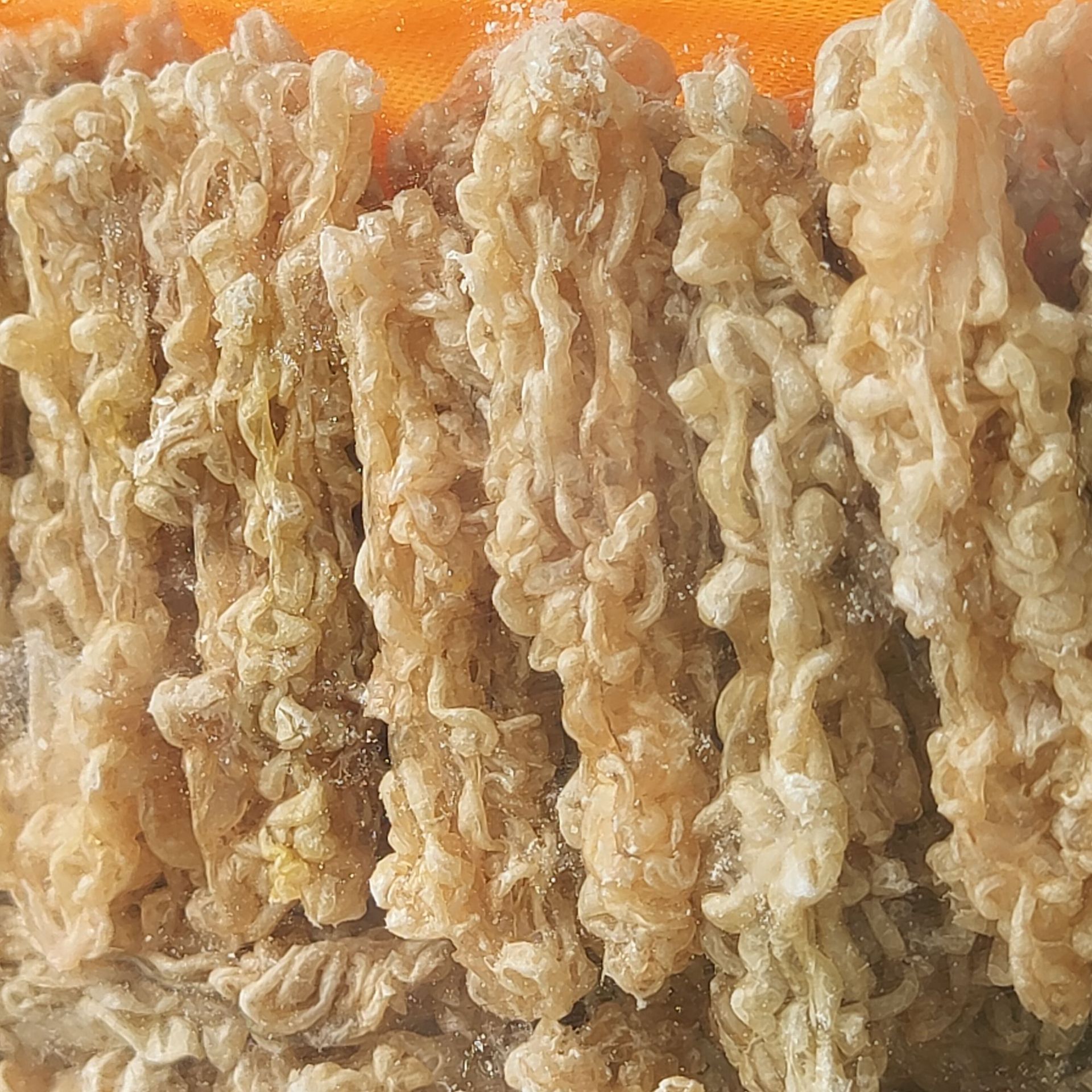 Northeast specialty frog oil snow frog oil 250g genuine goods frog oil snow frog cream cost-effective