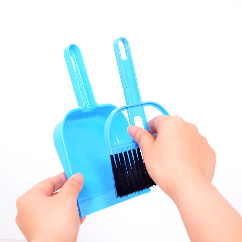 Mini desktop cleaning brush desktop computer keyboard brush small broom dustpan with shovel set manufacturers selling