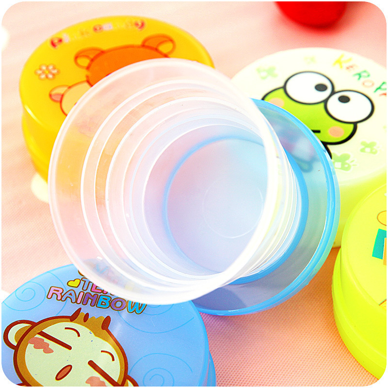 Children's Foldable Water Cup, Creative Outdoor Travel Portable Telescopic Mini Cup, Food-Grade Portable Cup